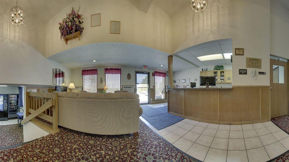 Country Club Inn & Suites Kirksville Bagian luar foto