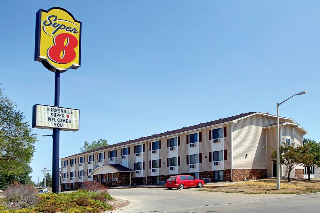 Country Club Inn & Suites Kirksville Bagian luar foto